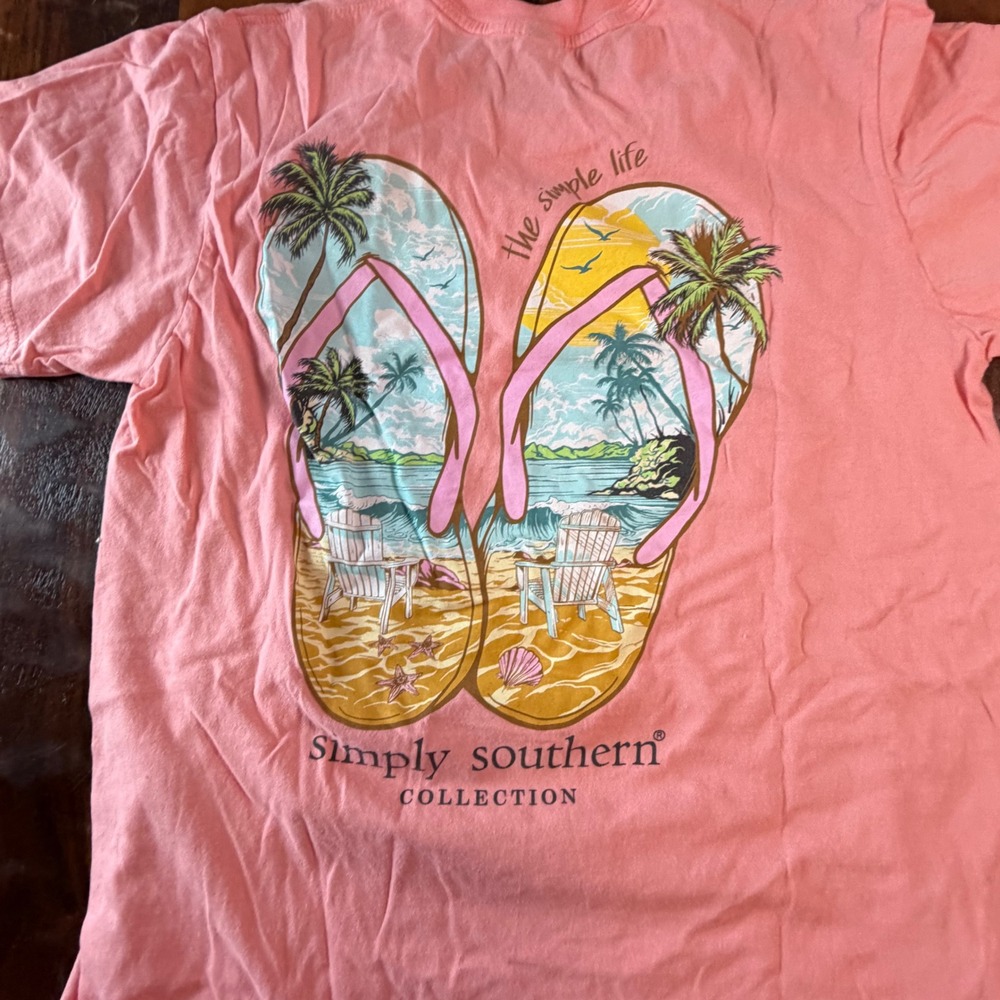 Simply Southern Coral Pink Graphic T-Shirt Medium Flip Flops Beach Scene Cotton - Picture 6 of 7